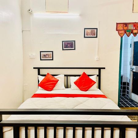 Hotel Dilbar Safari Jaisalmer Buitenkant foto