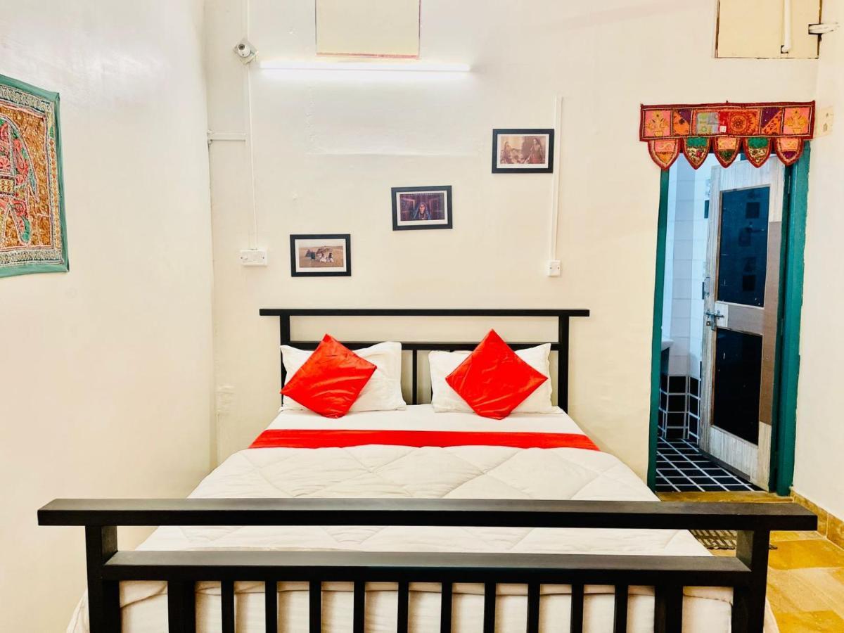 Hotel Dilbar Safari Jaisalmer Buitenkant foto