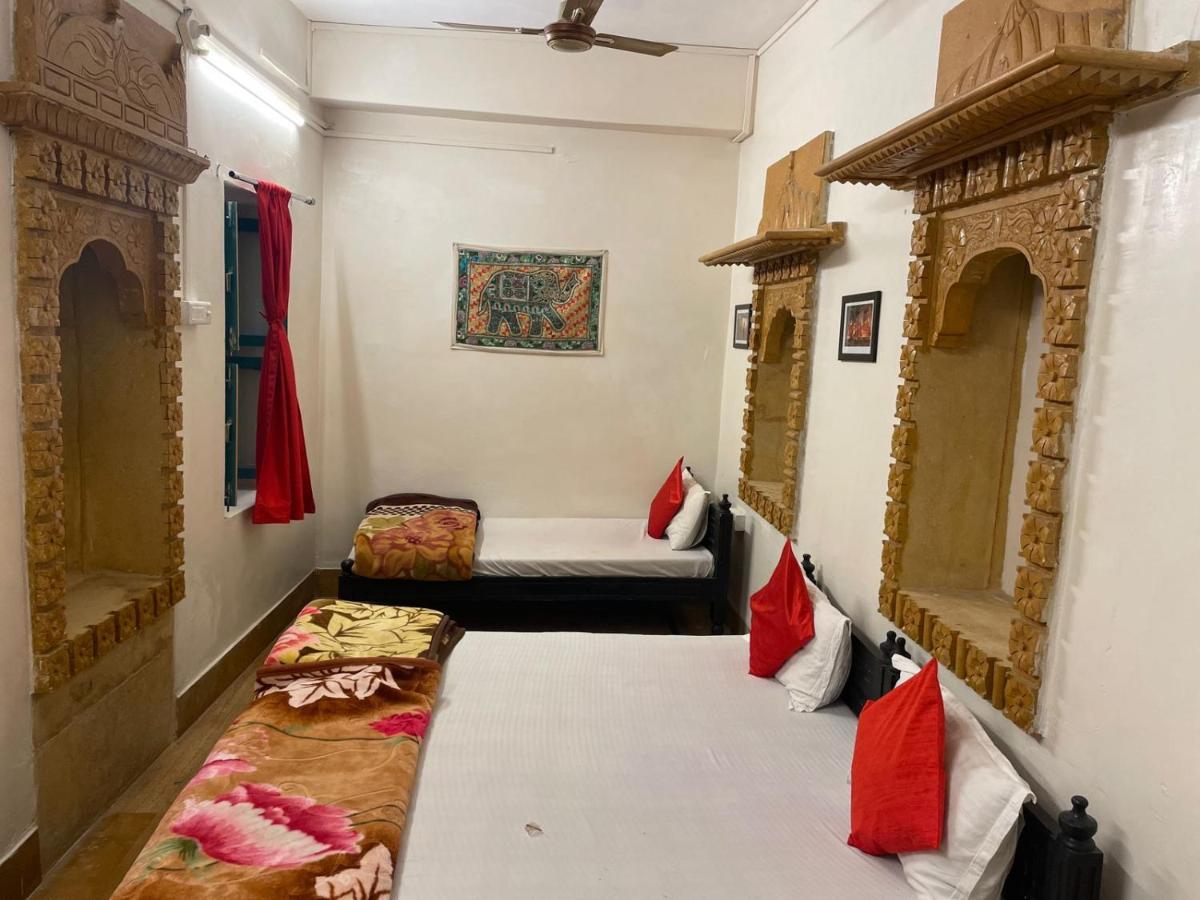 Hotel Dilbar Safari Jaisalmer Buitenkant foto