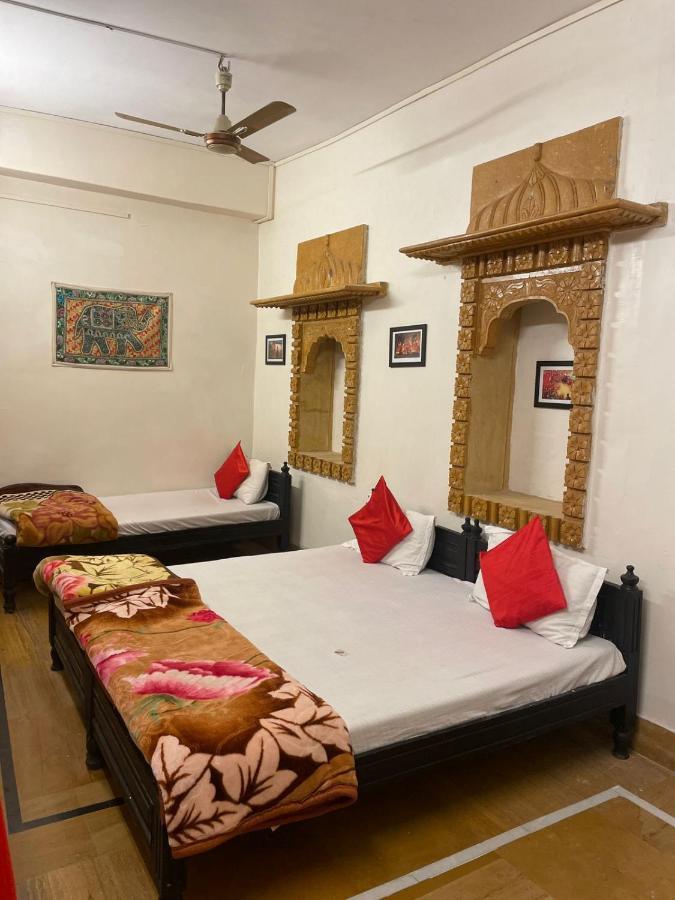 Hotel Dilbar Safari Jaisalmer Buitenkant foto