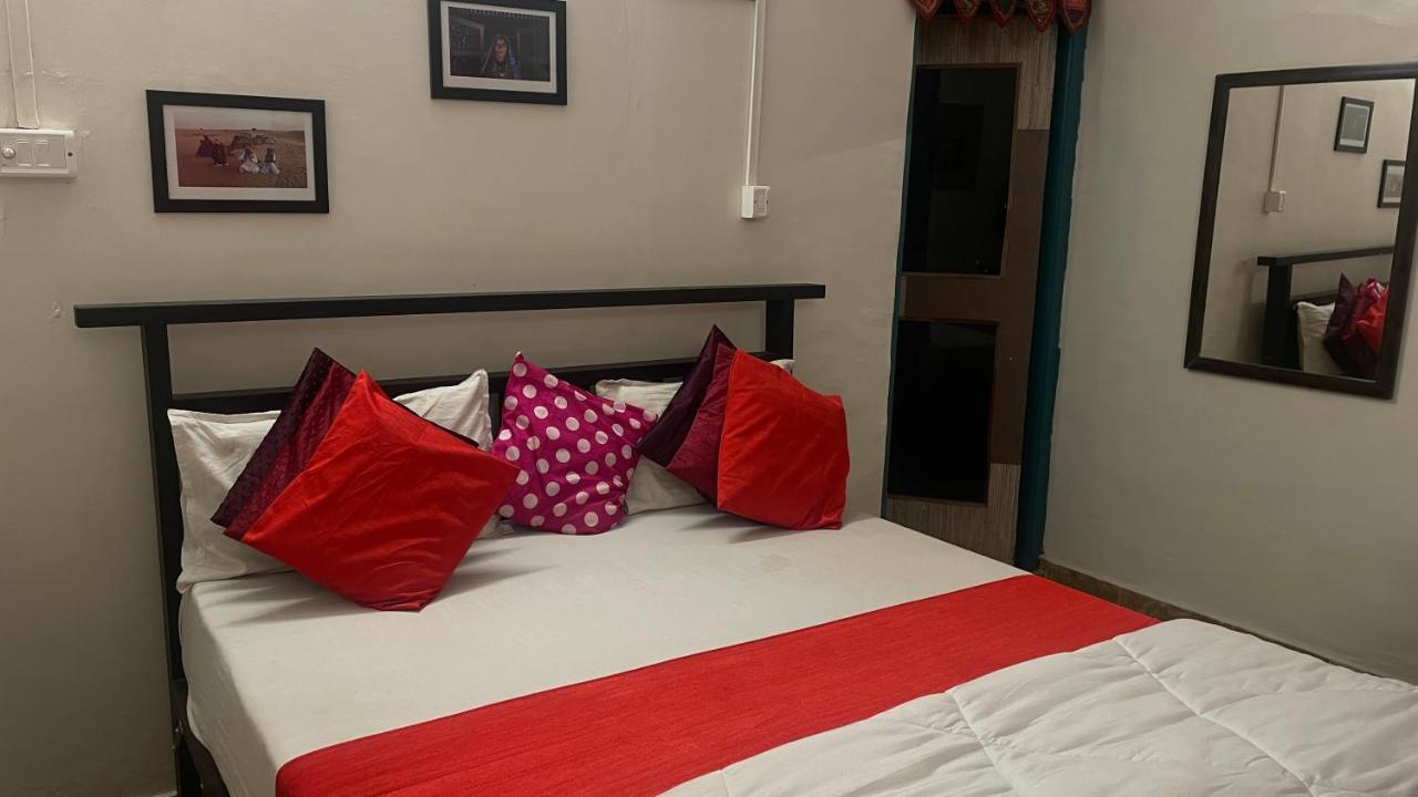 Hotel Dilbar Safari Jaisalmer Buitenkant foto