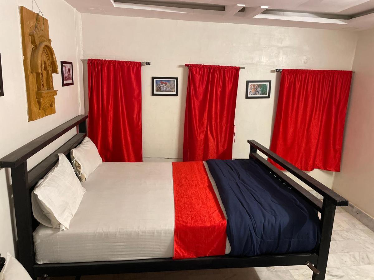 Hotel Dilbar Safari Jaisalmer Buitenkant foto